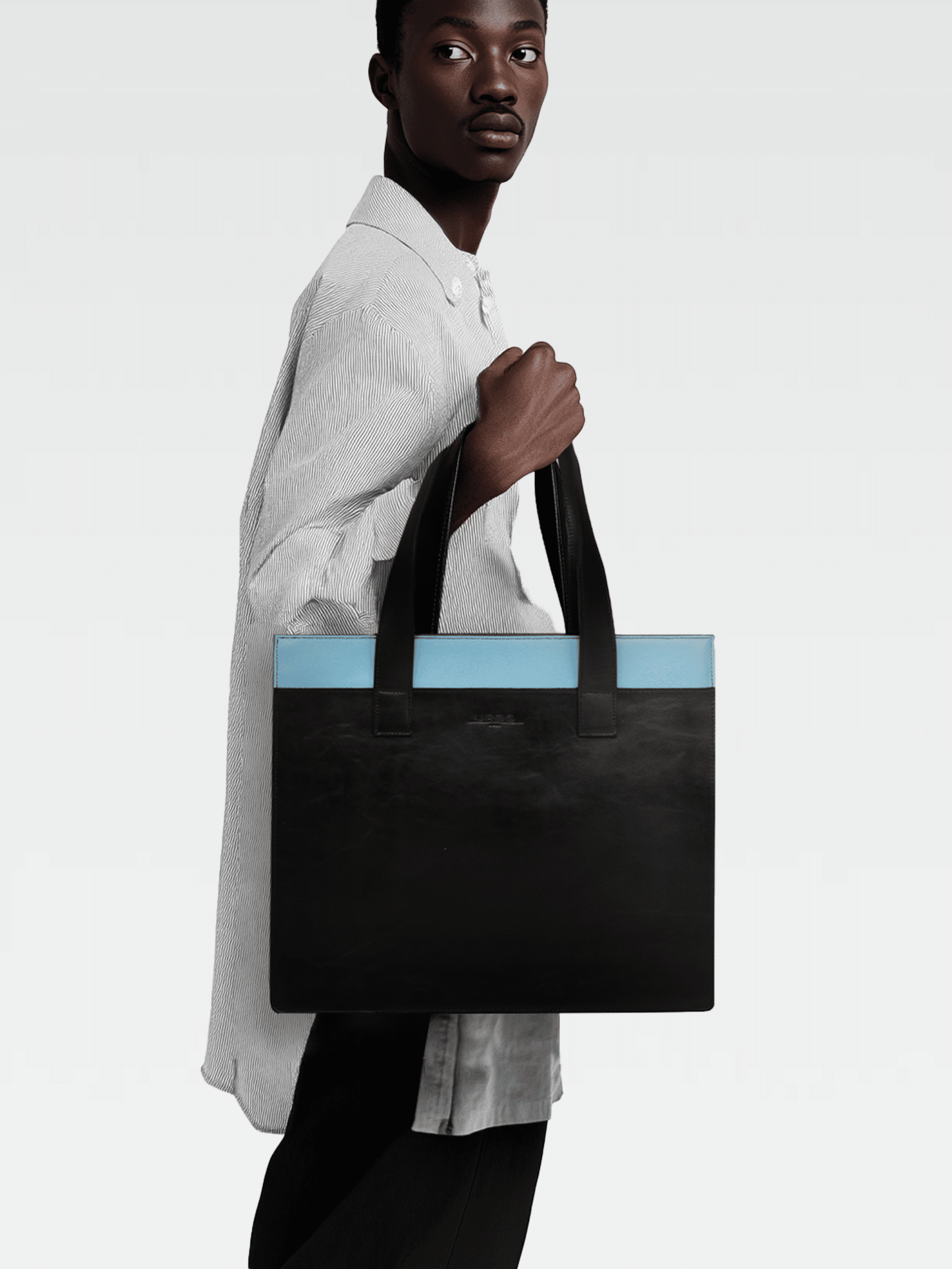 Borsa Colonna Orizzontale in Pelle Ciano