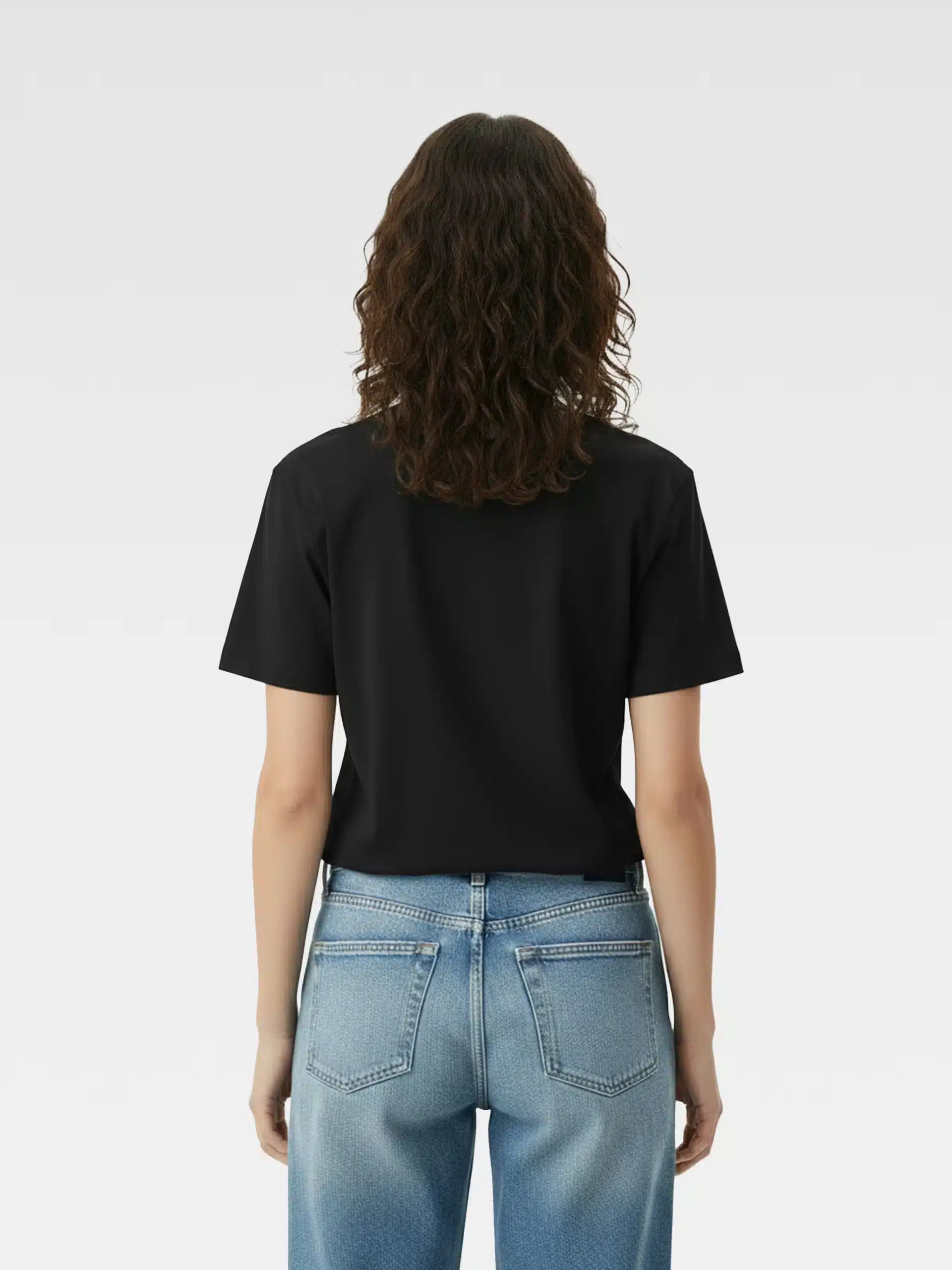T-Shirt Spilla Parrocchetto nera
